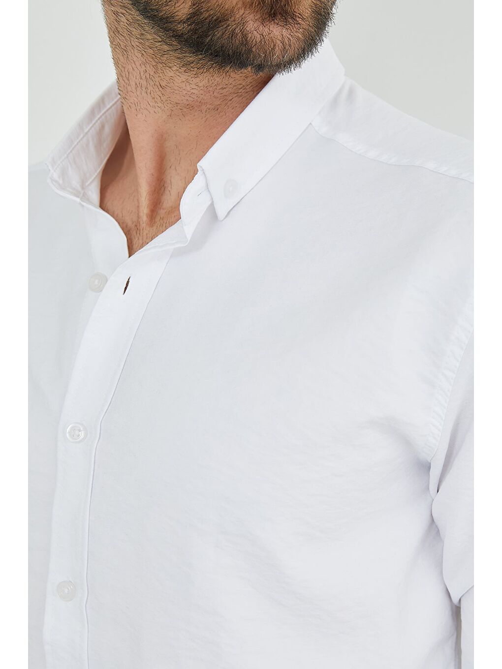 Beyaz Düğmeli Uzun Kollu Regular Fit Gömlek-4