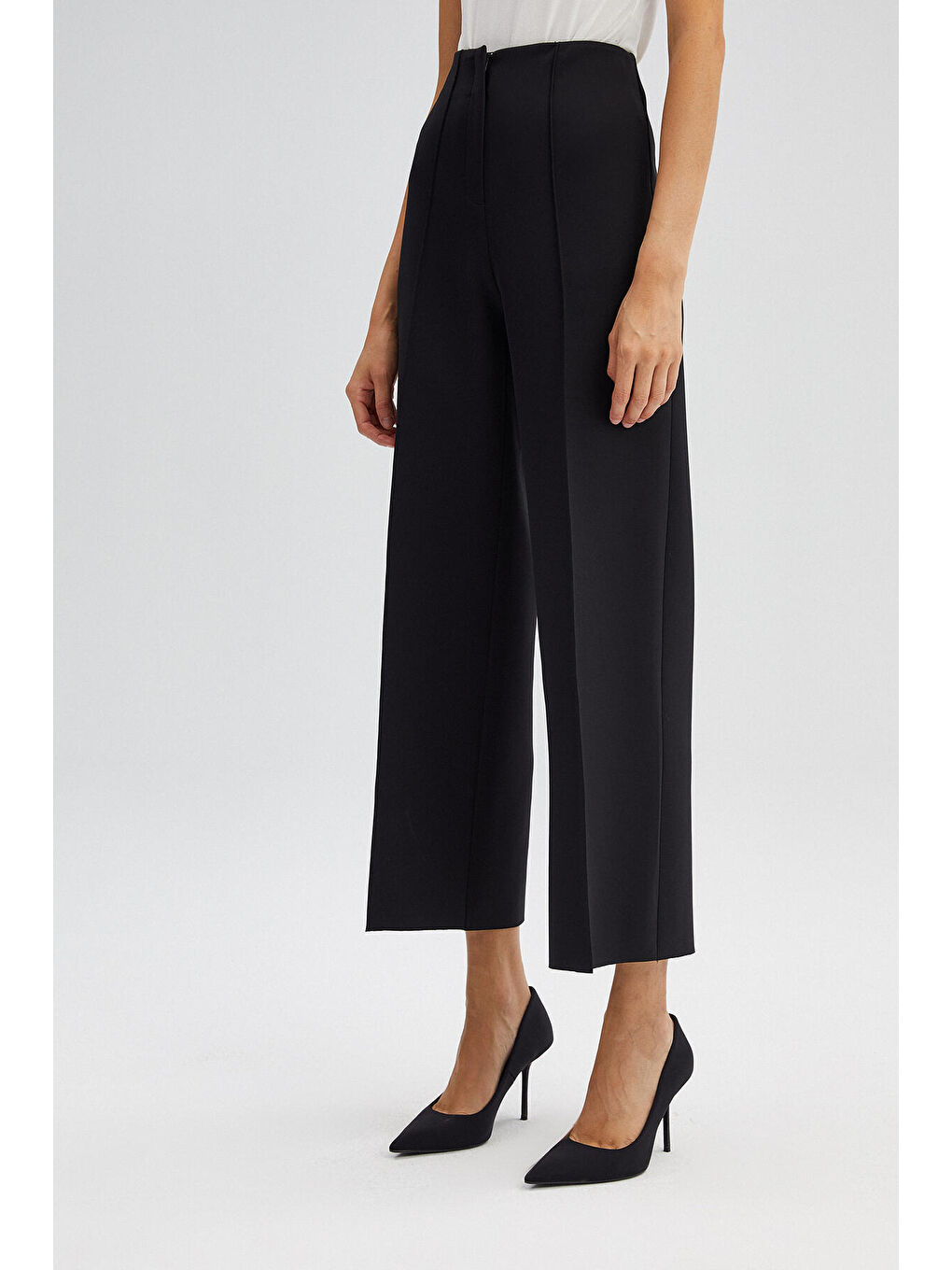 Siyah Nervürlü Scuba Pantolon-3