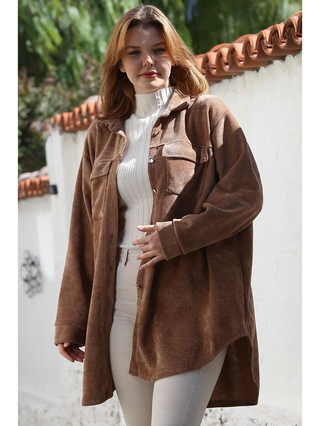 İtalyan Kahverengi Gömlek Yaka Uzun Kol Çift Kapaklı Cepli Casual Kadife Uzun Dokuma Gömlek 85 75