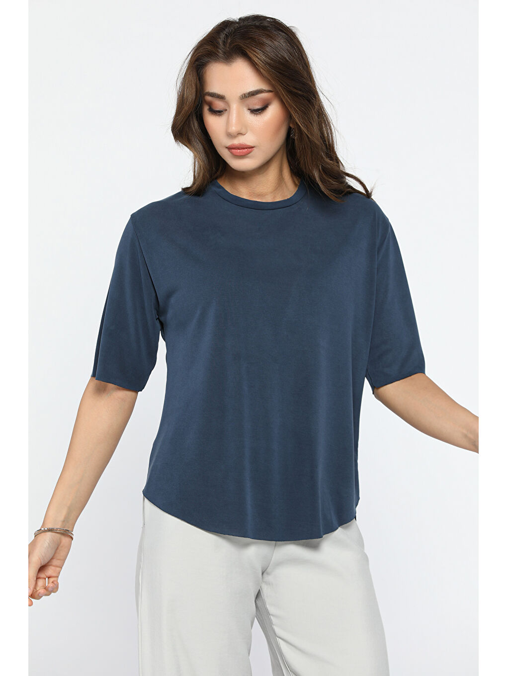 Lacivert Bisiklet Yaka Lazer Kesim Salaş Tişört-3