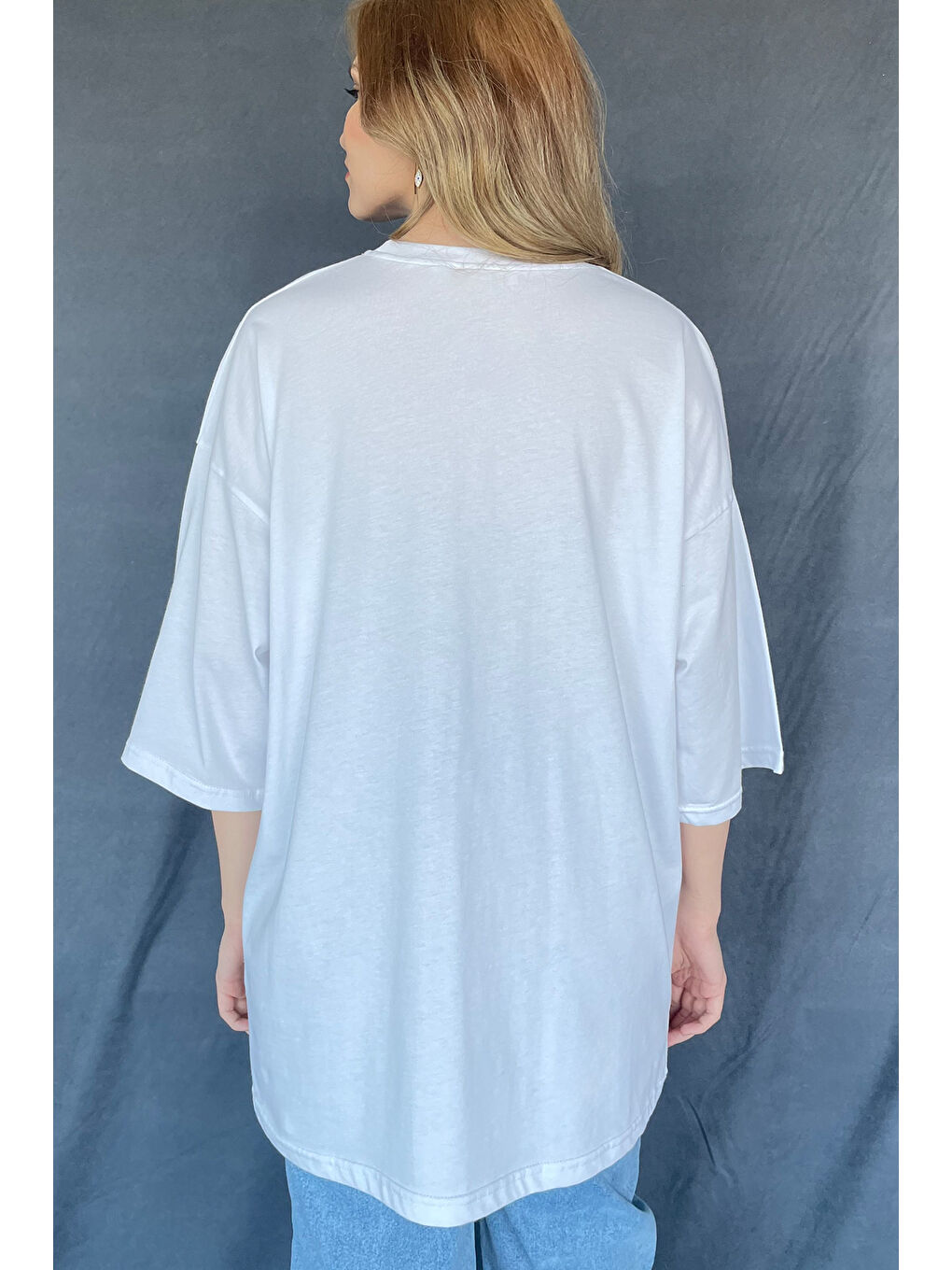 GÜLSELİ Beyaz Yan Çıtçıtlı Oversize Tişört ( S-m-l-xl Uyumludur) - 3