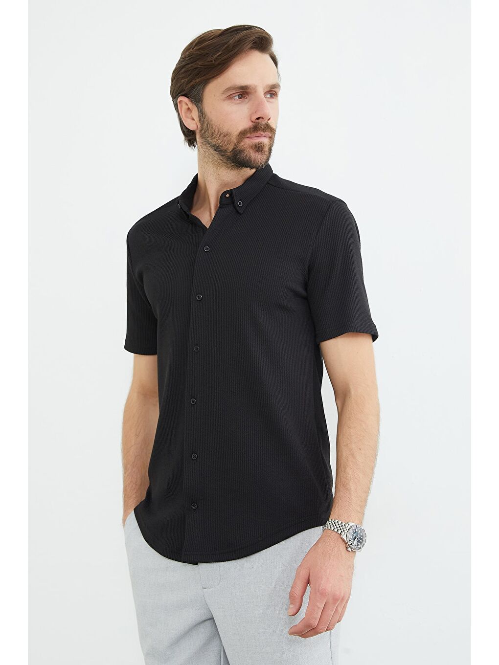 Siyah Fitilli Düğmeli Kısa Kol Gömlek-2