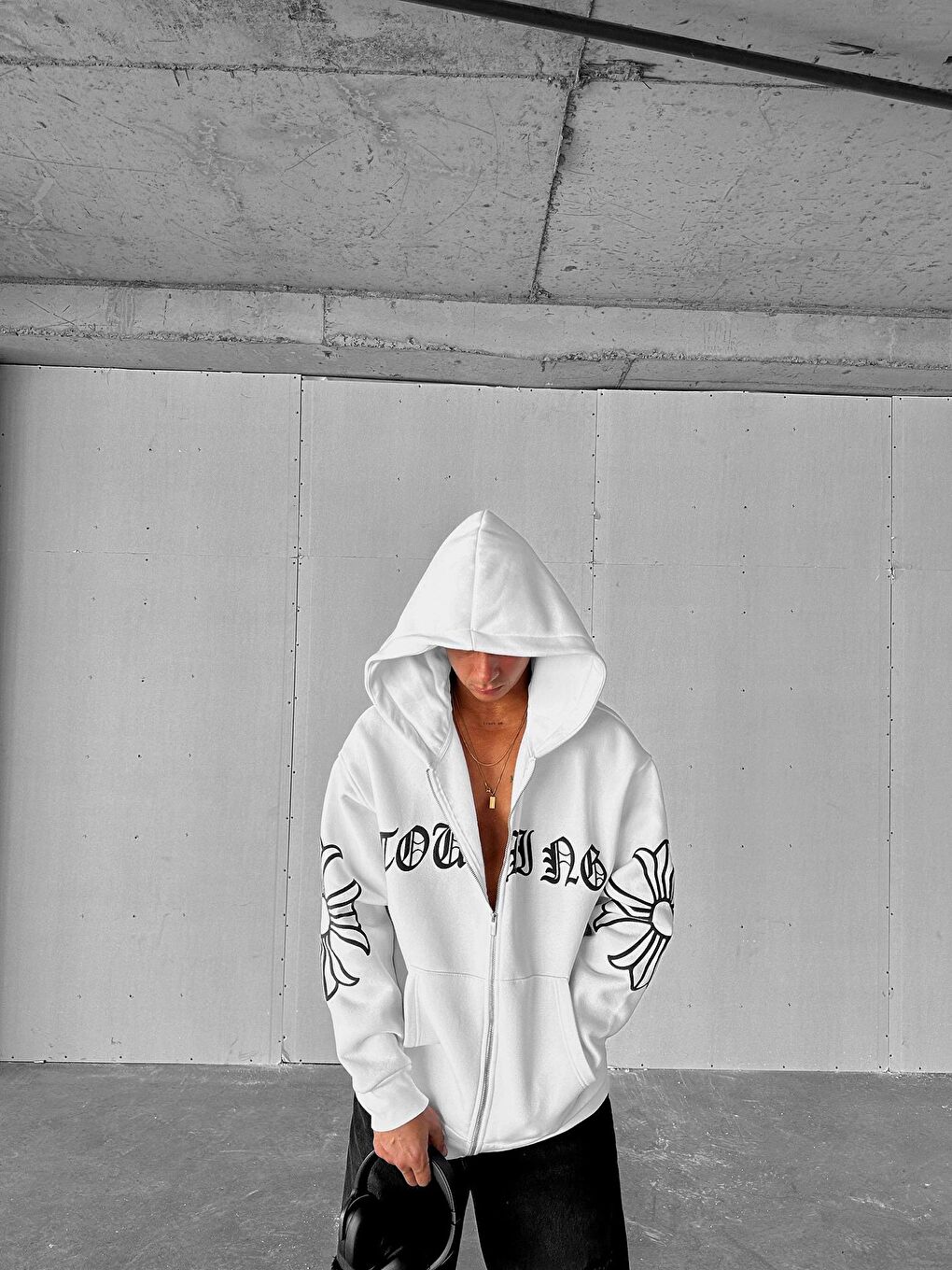 ablukaonline Erkek Oversize Baskılı Kanguru Cepli Fermuarlı Hoodie Beyaz - 1