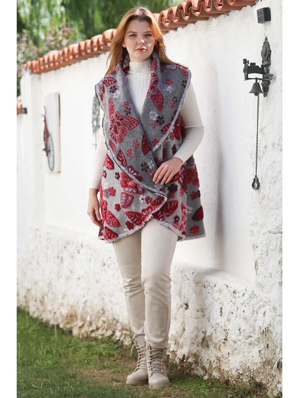 İtalyan Gri Şal Yaka Kolsuz Çiçekli Casual Keçe Kumaş Dokuma Yelek 87 66-5