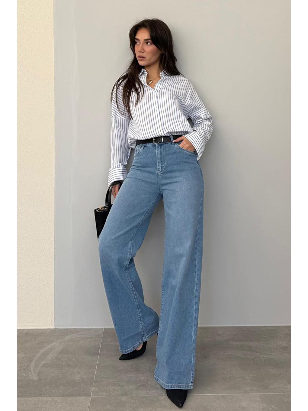 Beyaz Çizgili Kadın Gömlek Mg2410-1