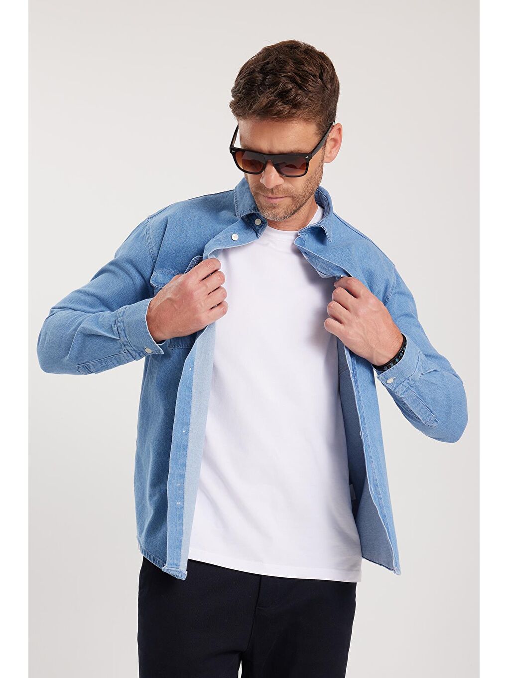 Mavi Erkek Relax Fit Rahat Kesim Spor Yaka Çift Cep Kapaklı Denim Gömlek-4
