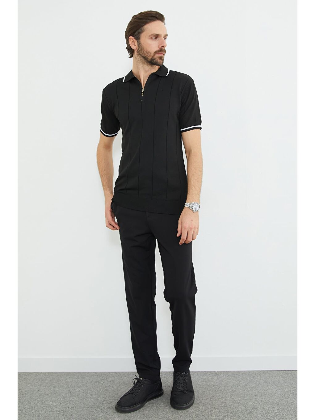 Siyah Yarım Fermuarlı Çizgili Triko Tişört-2