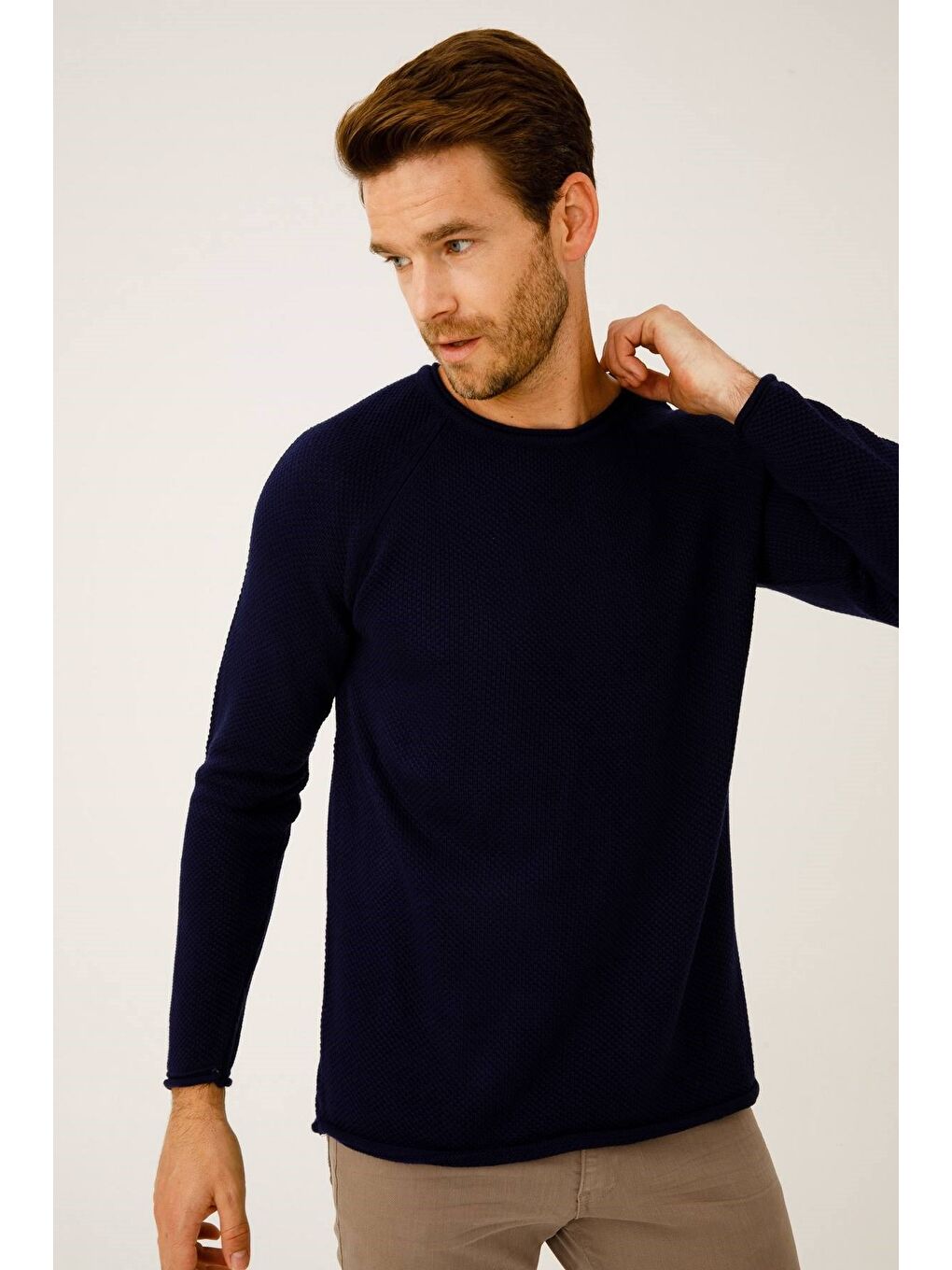 Lacivert Rahat Kalıp Bisiklet Yaka Düz Uzun Kollu Triko