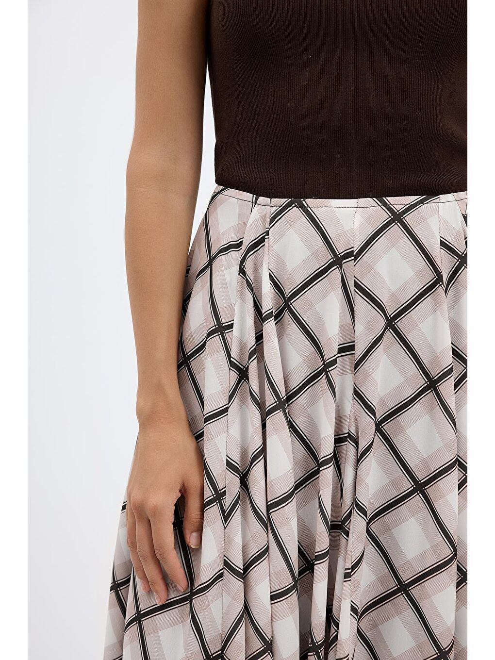 Bej Ekose Desenli Uzun Kloş Etek Vizon-4