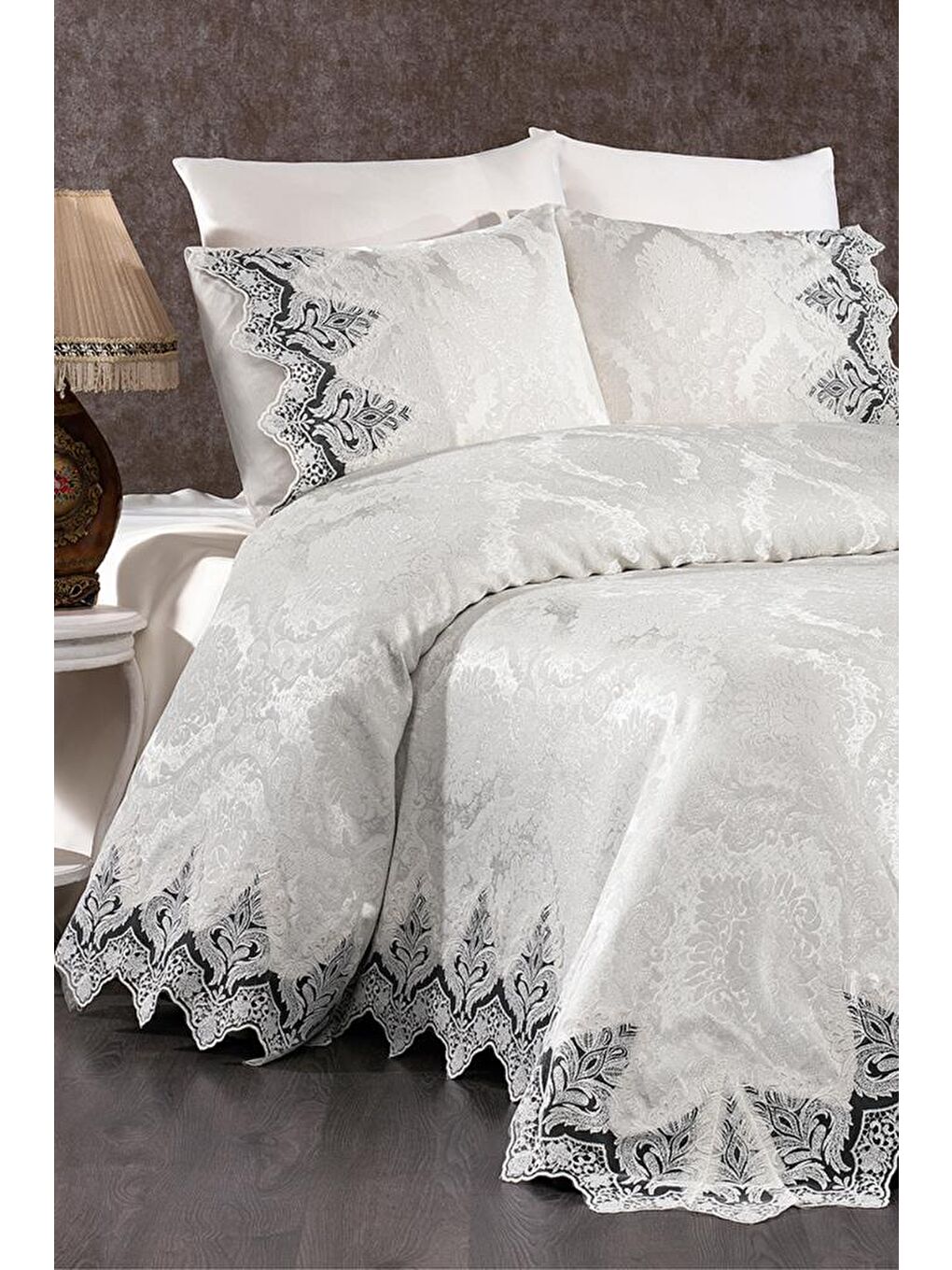 Ekru Ivory Çift Kişilik Pike Takımı Krem-1