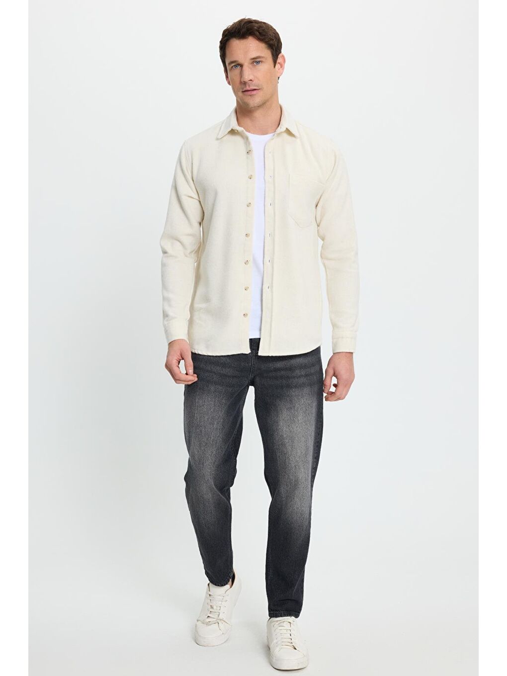Erkek Regular Fit Klasik Kesim Düz Cepli Ekru Oduncu Gömlek-3