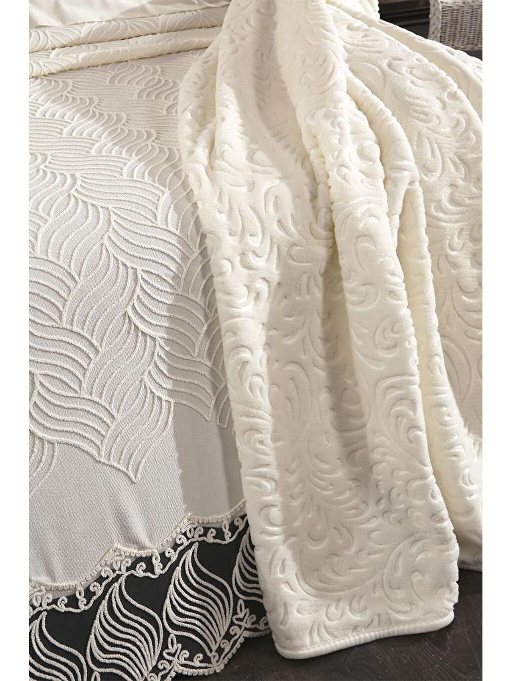 Ekru Anka 10 Parça Battaniyeli Çeyiz Seti Krem-3