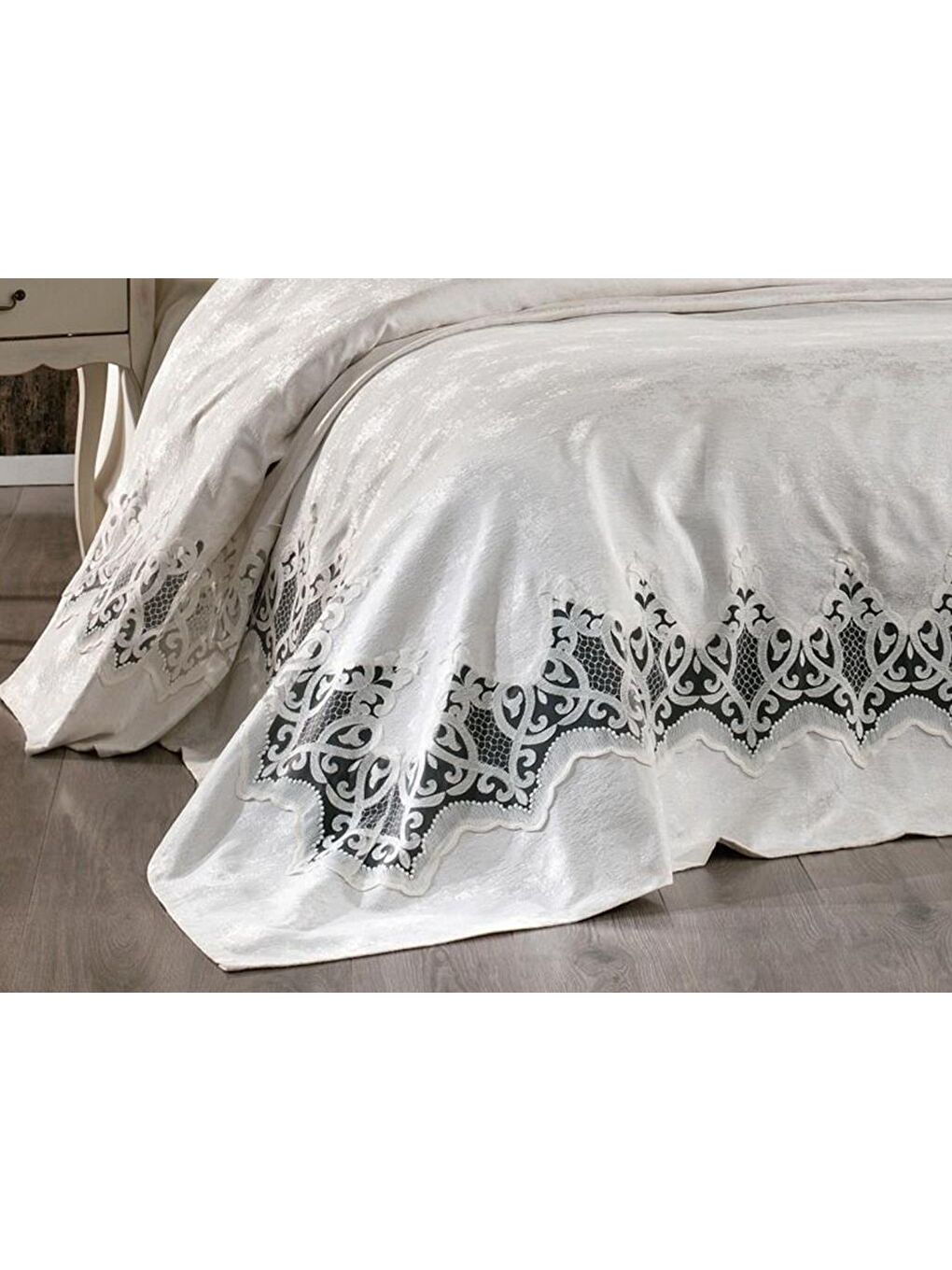 Karışık Stella Çift Kişilik Pike Takımı Krem-2