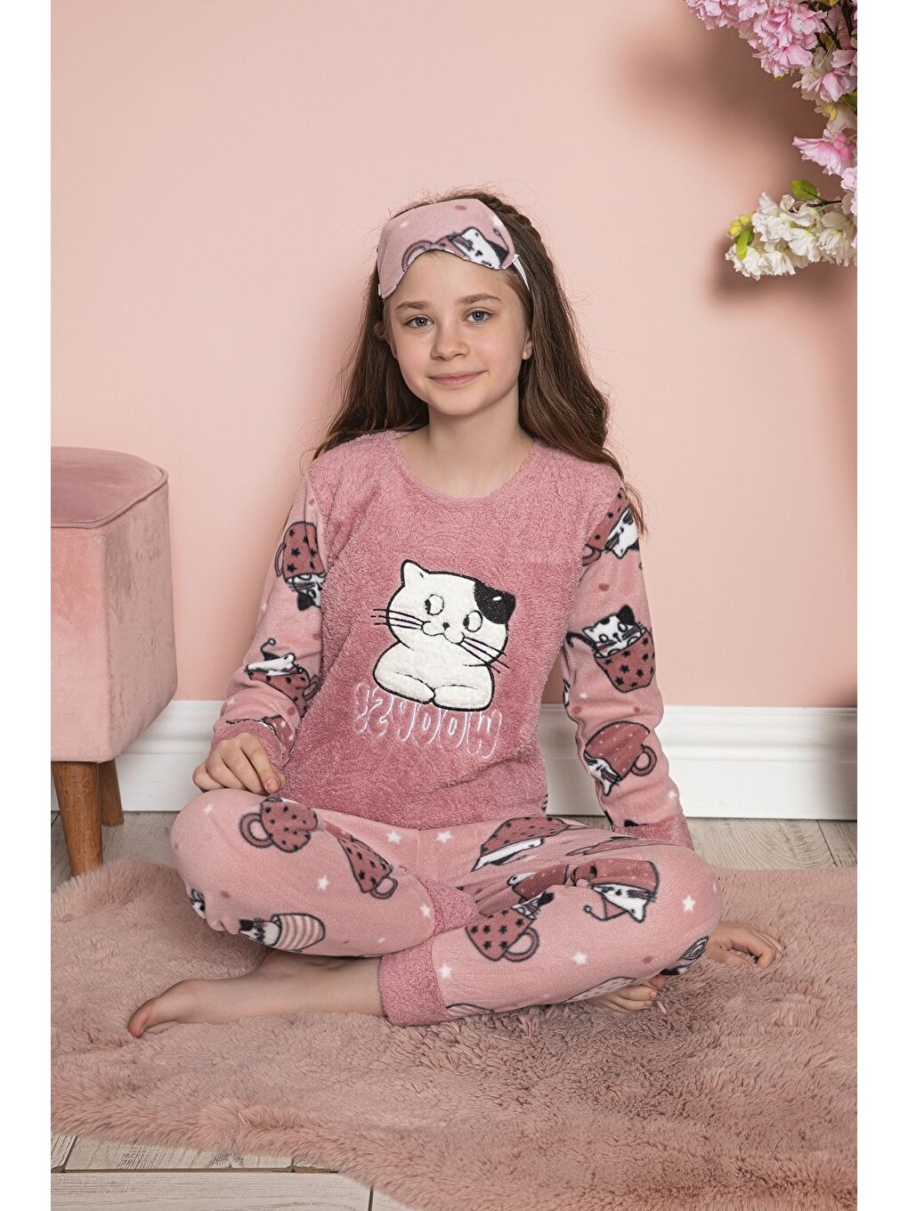 Pembe Kız Çocuk Welsoft Kumaş-Göz Bantlı Kedicik Baskılı Pijama Takımı 12282