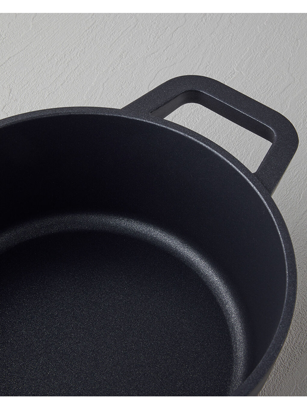 English Home Prime Gusto Döküm Derin Tencere 24 cm Siyah - 3