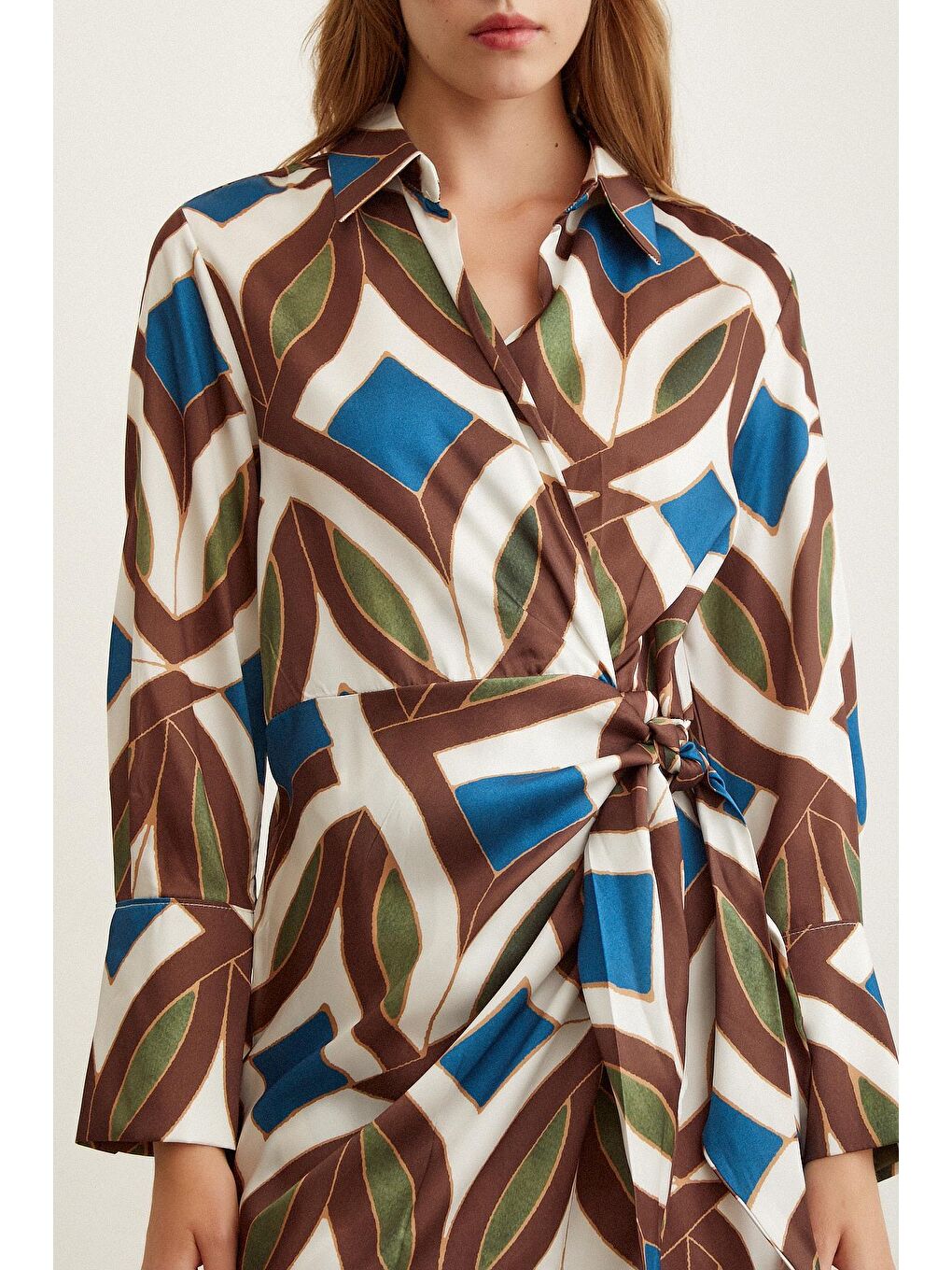 Kahverengi Kuşaklı Kruvaze Elbise-4