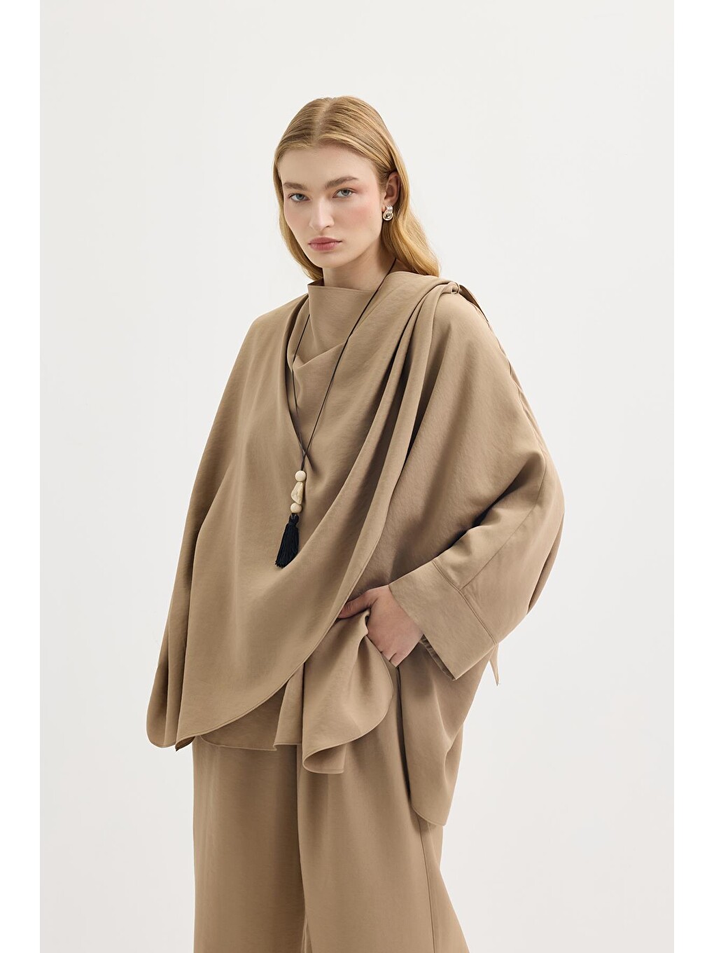 Kahverengi Şal Yaka Modal Tunik Pantolon Takım Camel-5