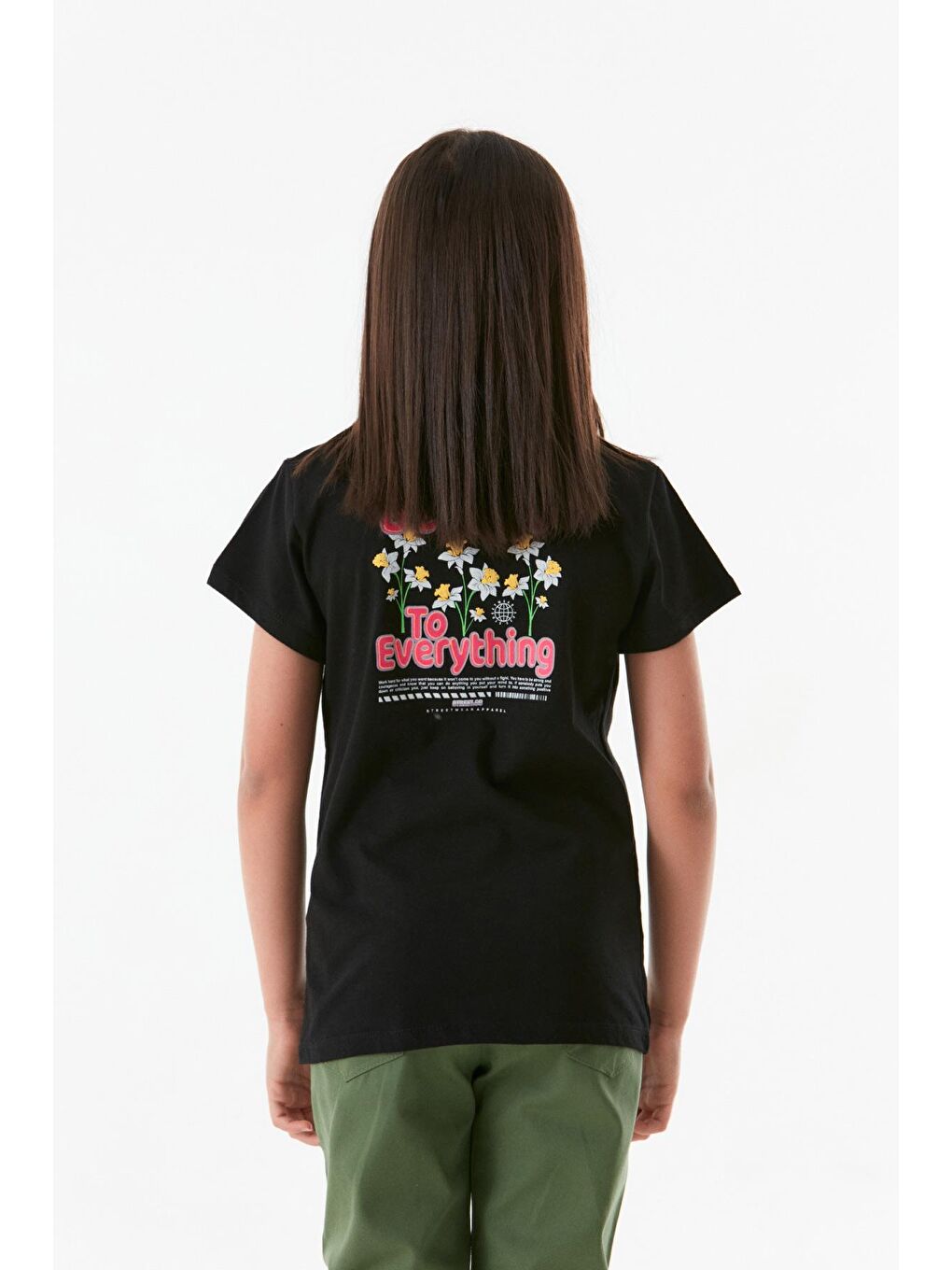 Siyah Önü Ve Arkası Baskılı Kız Çocuk Tişört-1