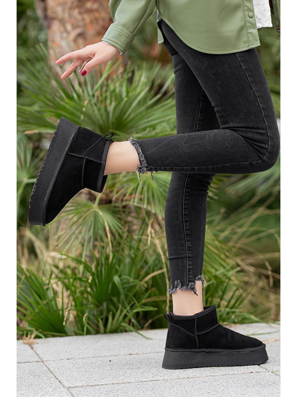 Siyah D980  Su Ve Soğuk Geçirmez Kadın Bot-2