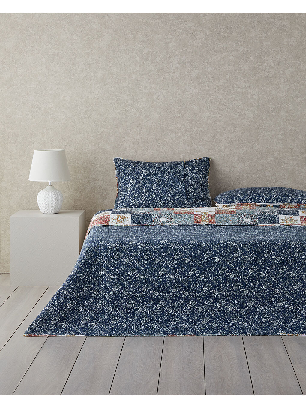 Sarı Retro Tribute Çift Taraflı Çok Amaçlı Çift Kişilik Yatak Örtüsü Takımı Hardal-1