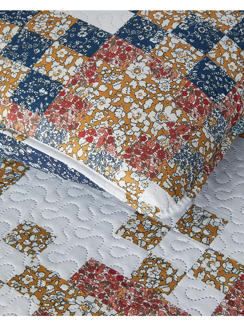 Sarı Retro Tribute Çift Taraflı Çok Amaçlı Çift Kişilik Yatak Örtüsü Takımı Hardal-3