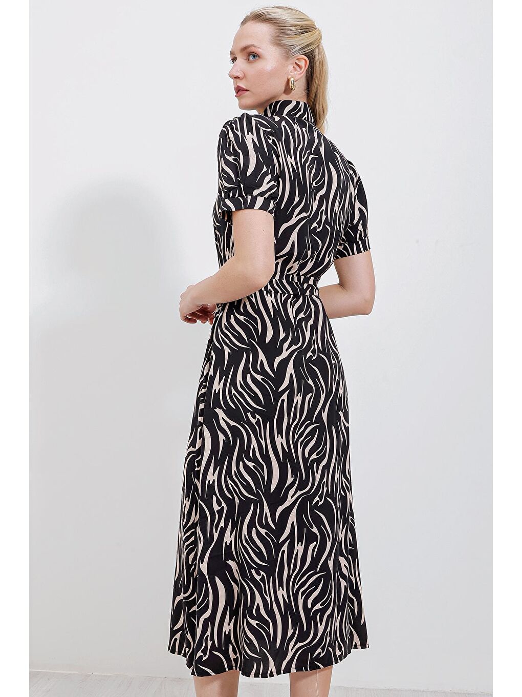 2213 Kısa Kol Viskon Elbise - Bej-3