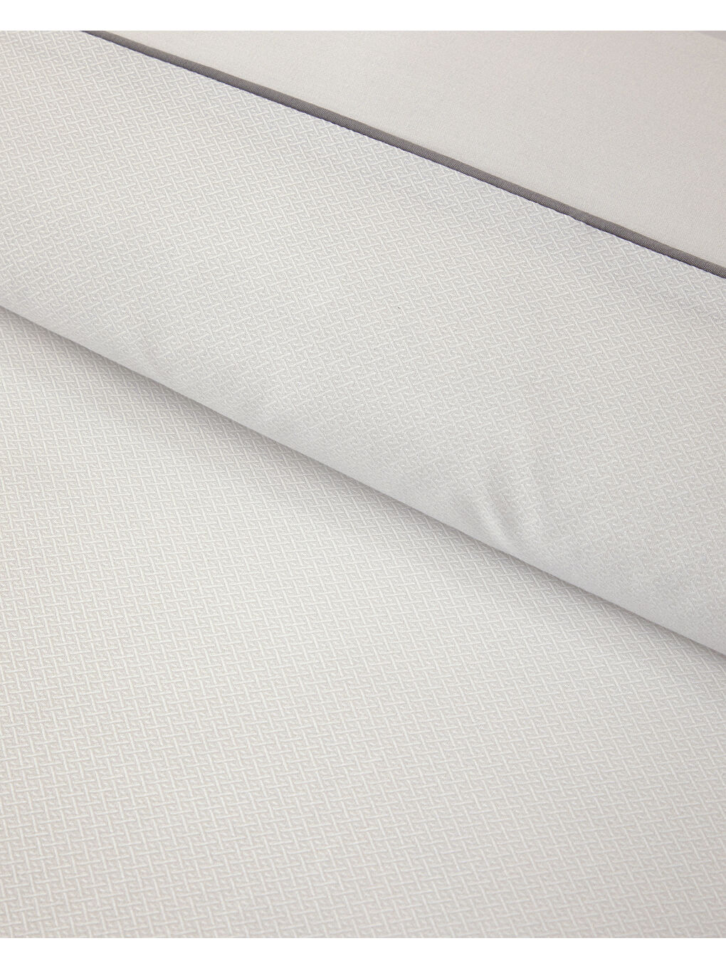 Kyle Pamuklu Biyeli Çift Kişilik Nevresim Takımı Beyaz-2