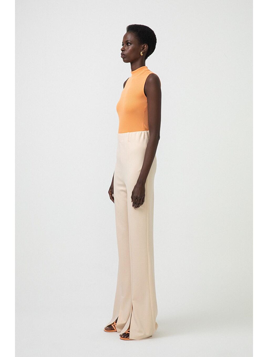 Bej Yırtmaçlı Çelik Pantolon-6