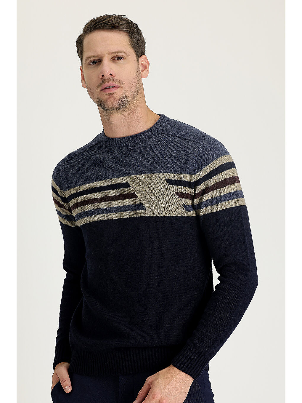 Lacivert Bisiklet Yaka Slim Fit Dar Kesim Dikişsiz Desenli Triko Büyük Beden Kazak