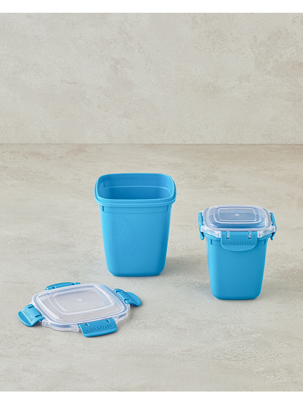 Master Lock Plastik Saklama Kabı Mavi-1