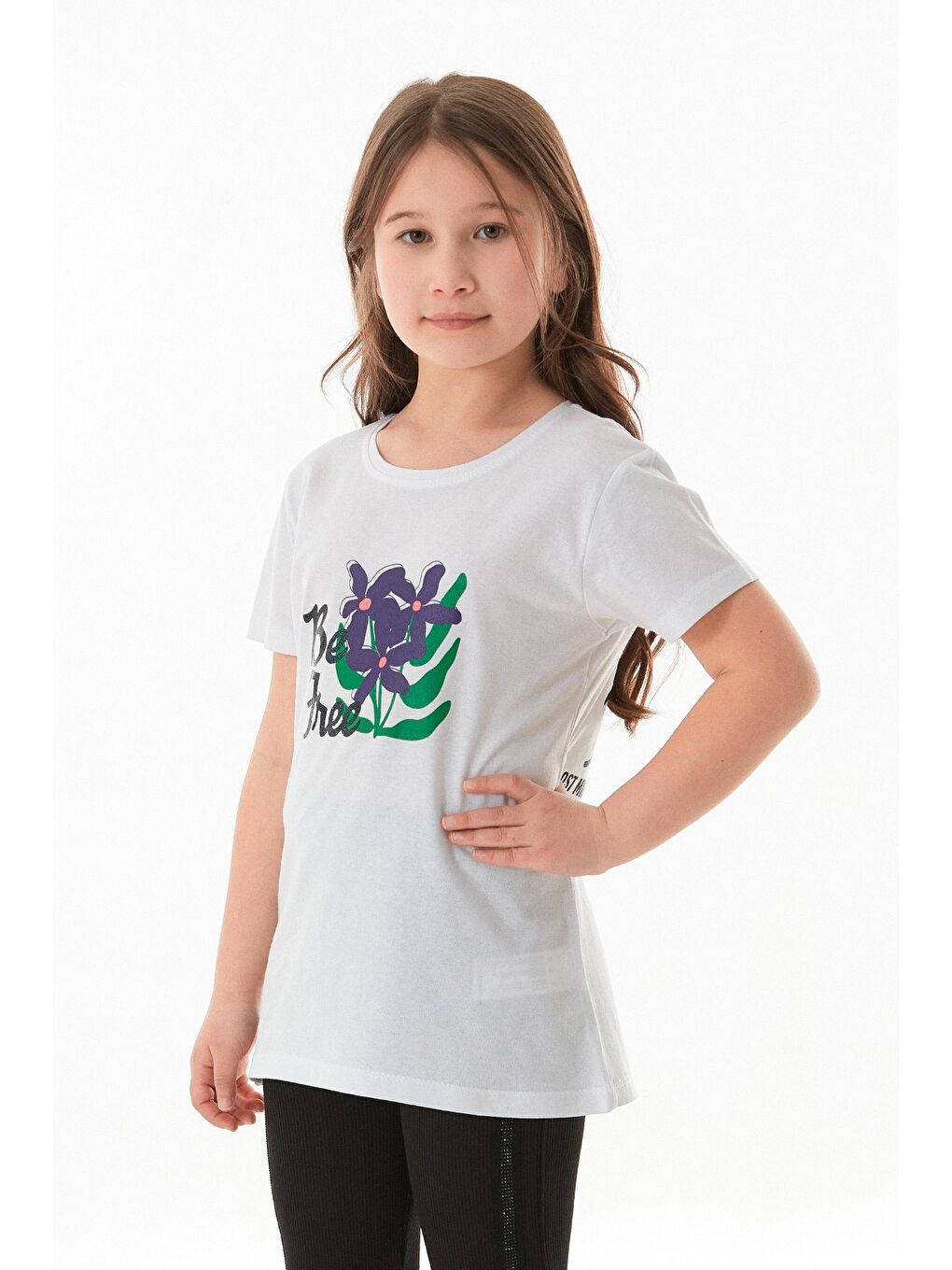 Beyaz %100 Pamuk Önü Ve Arkası Çiçek Baskılı Kız Çocuk Tişört-1