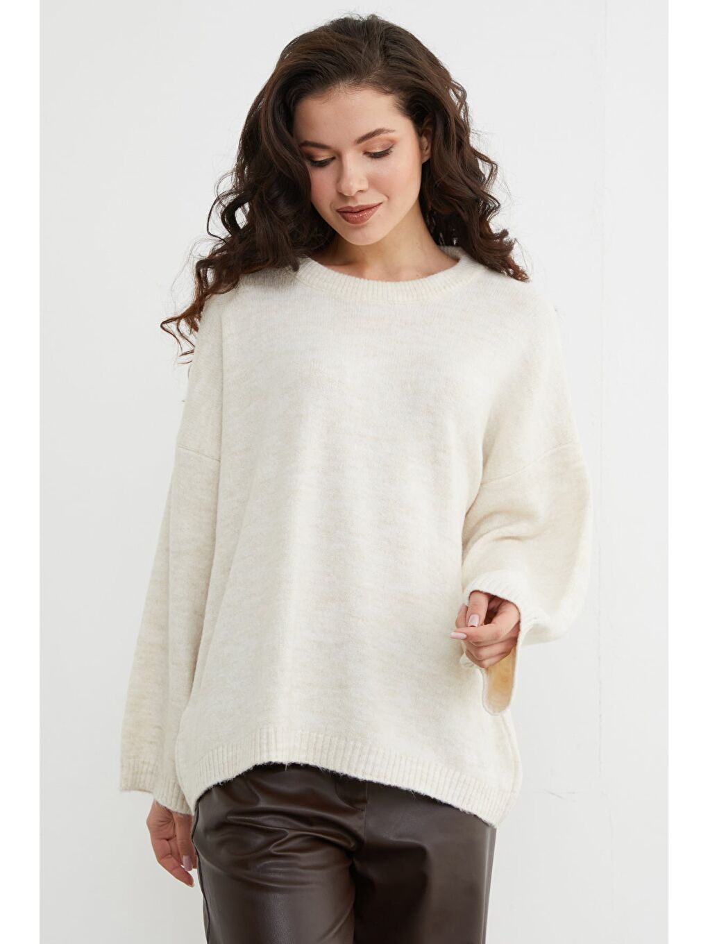 Ekru Basic Bisiklet Yaka Salaş Triko Kazak-4