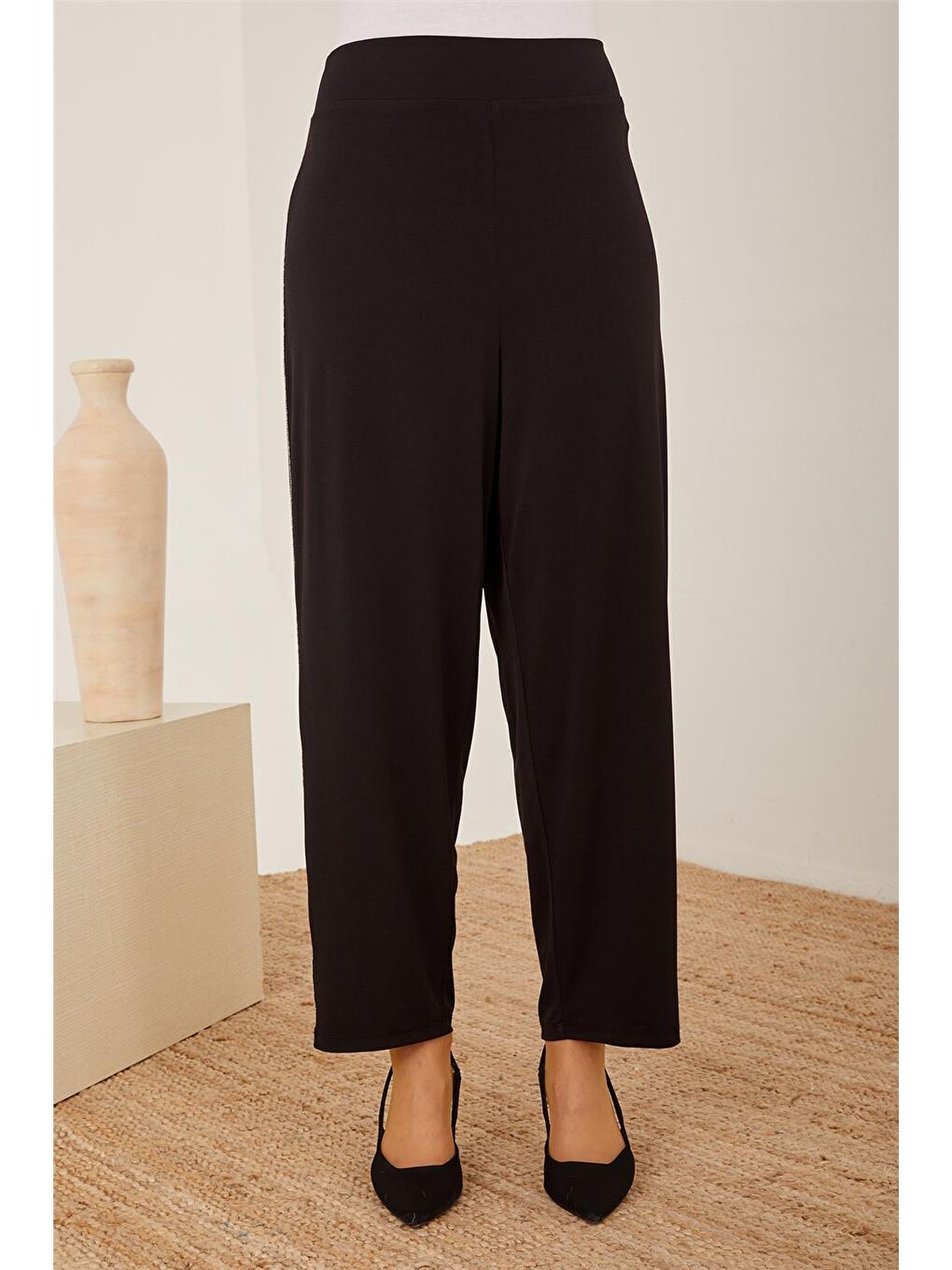 Siyah Zr Şeritli Örme Pantolon 23Y2406-2