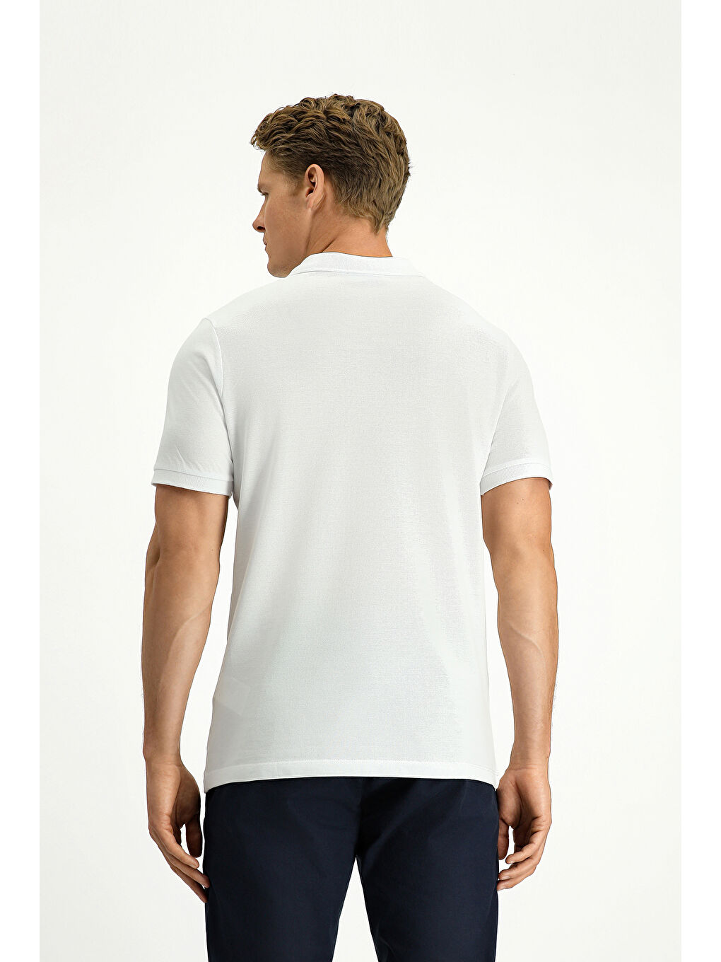 Beyaz Polo Yaka Slim Fit Dar Kesim Nakışlı Pamuk %100 Pamuk Tişört-3