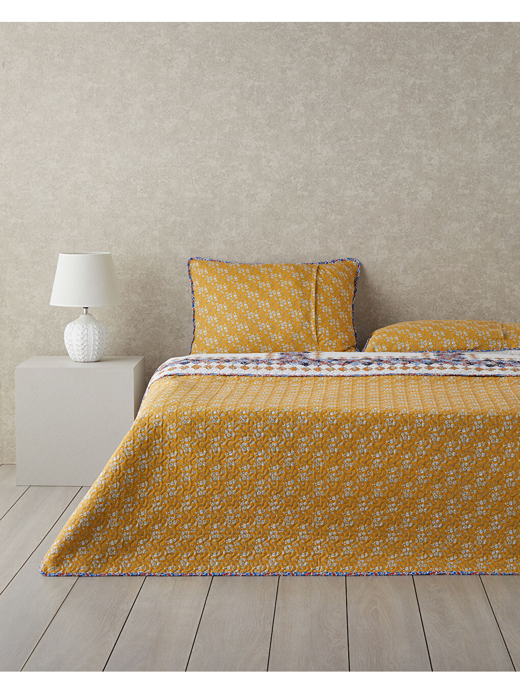 Kahverengi Gingham Patchwork Çift Taraflı Çok Amaçlı Çift Kişilik Yatak Örtüsü Takımı Terracotta-1