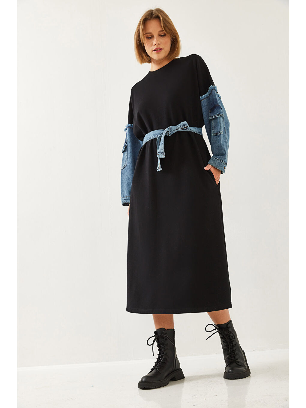 Siyah Kadın Kolları Denim Detaylı Elbise-5