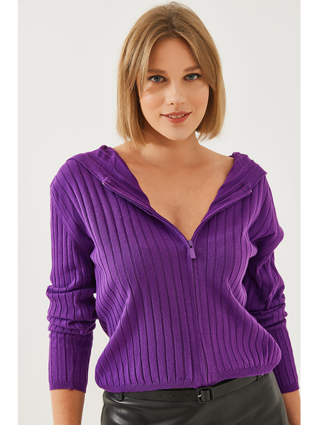 Mürdüm Kadın Kapüşonlu Fermuarlı Uzun Kollu Triko Hırka-5