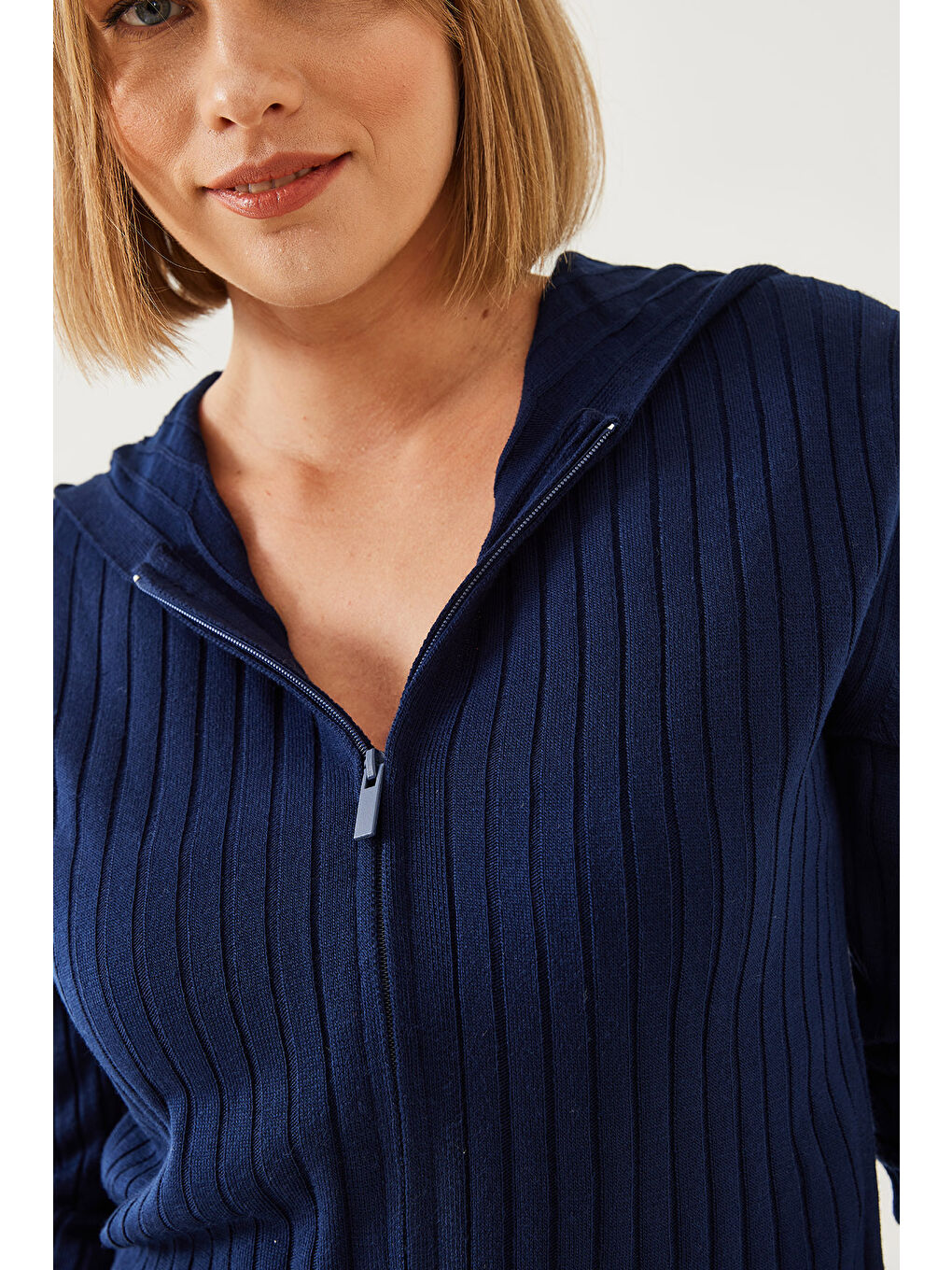 Lacivert Kadın Kapüşonlu Fermuarlı Uzun Kollu Triko Hırka-4