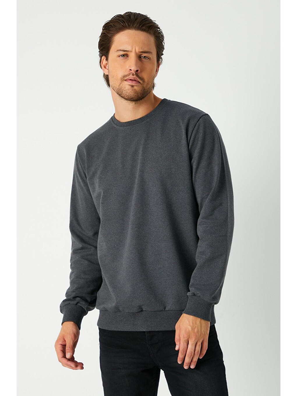 Antrasit Relaxed Fit Bisiklet Yaka Sweatshirt Düz Paça Erkek Eşofman Takımı-4