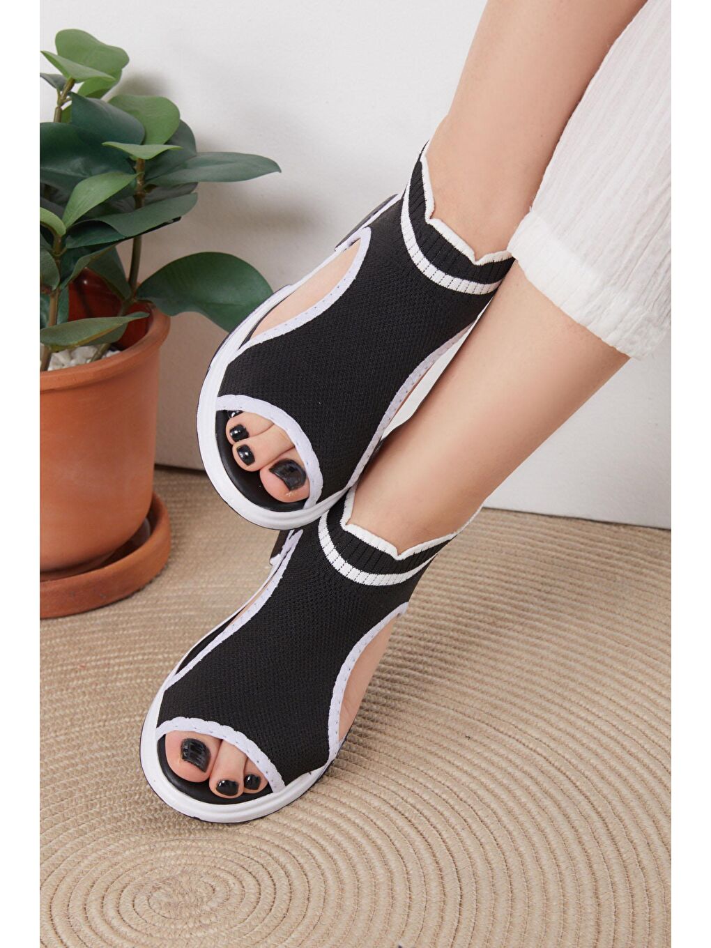 Kadın Siyah Sandalet - 25899-1