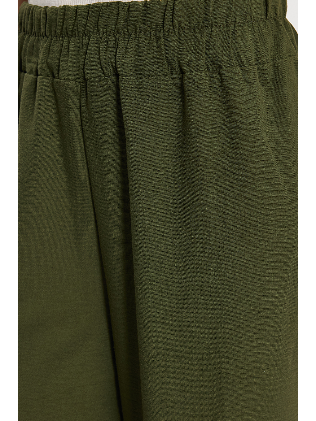 Kadın Relax Fit Rahat Kesim Beli Lastikli Haki Pantolon-4