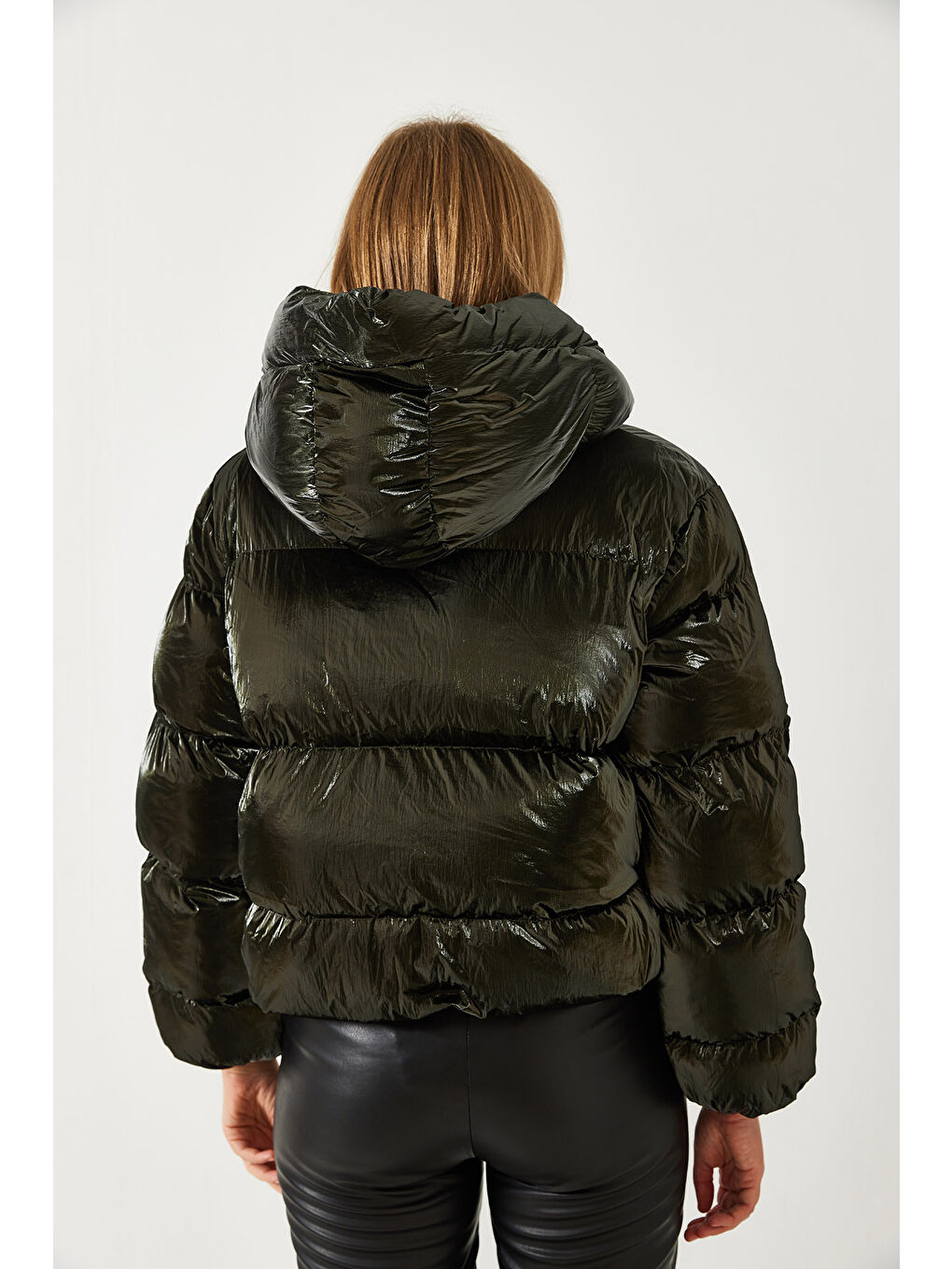 Haki Kadın Kapüşonlu Chine Şişme Mont-6