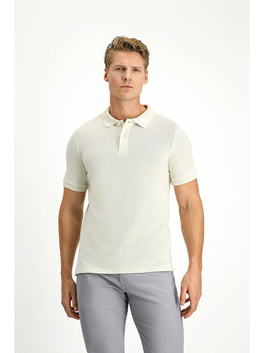 Bej Polo Yaka Slim Fit Dar Kesim Nakışlı Pamuk %100 Pamuk Tişört