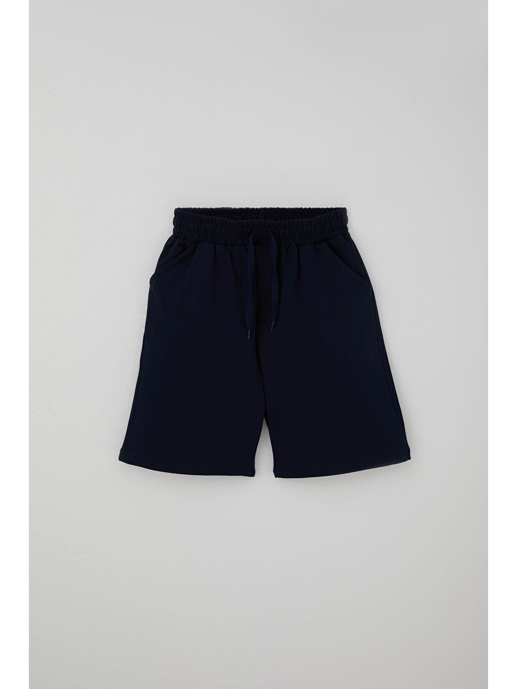 Erkek Çocuk Şort Bağcık Aksesuarlı Cepli Lacivert (8-12 Yaş)