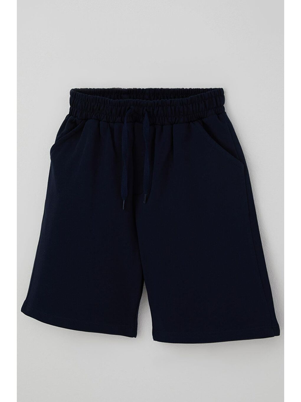 Erkek Çocuk Şort Bağcık Aksesuarlı Cepli Lacivert (8-12 Yaş)-2