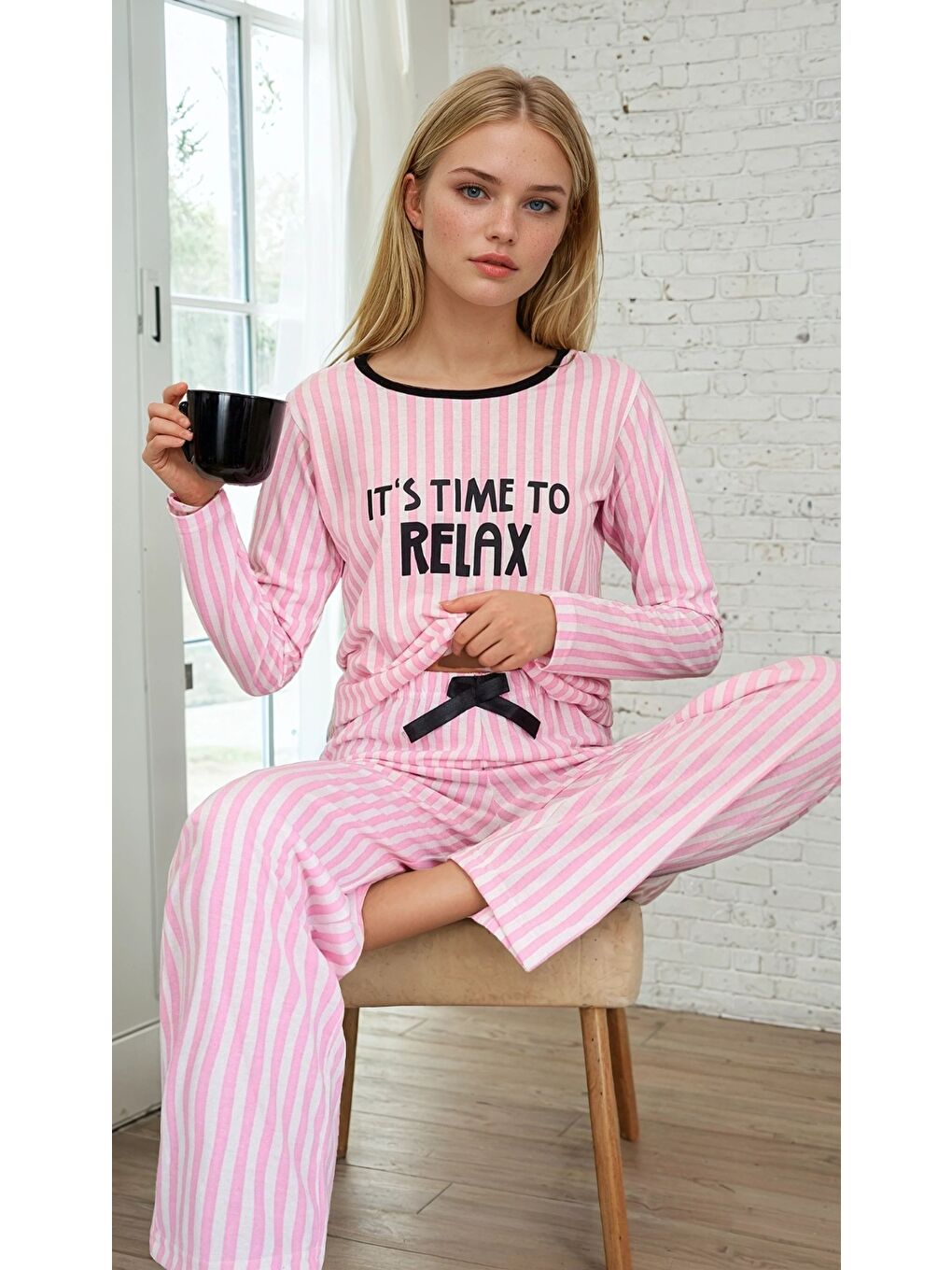 Çizgili Pembe Time To Relax Baskılı Pijama Takımı