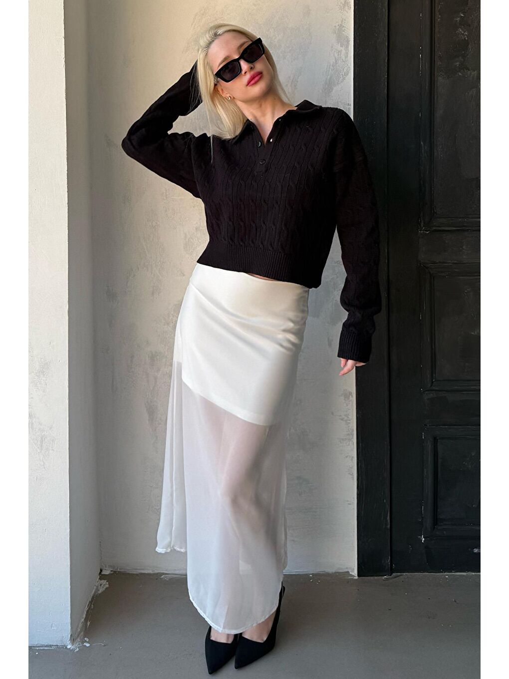 Siyah Saç Örgülü Polo Yaka Kadın Kazak Mg2310-1