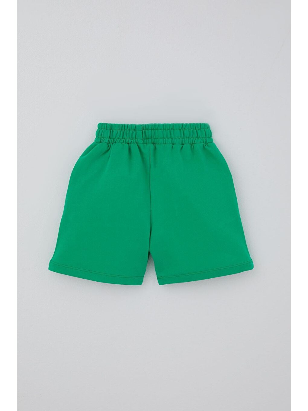 Erkek Çocuk Şort Bağcık Aksesuarlı Cepli Yeşil (3-7 Yaş)-1