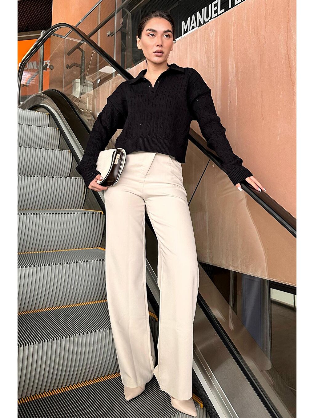 Siyah Saç Örgülü Polo Yaka Kadın Kazak Mg2310-3