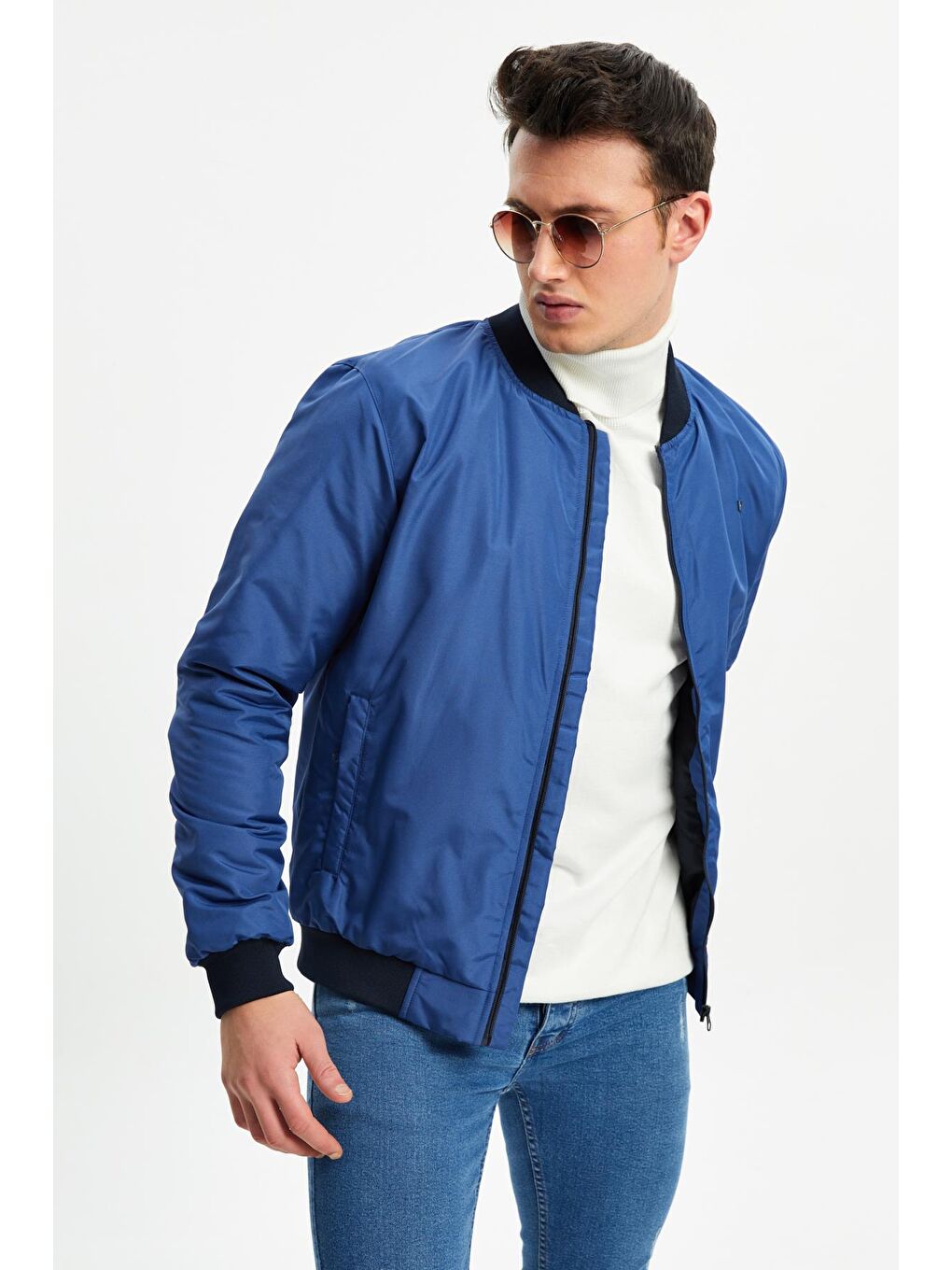 Mavi Erkek Suya ve Rüzgara Dayanıklı İçi Kapitone Elyaflı Mont M-6-1-9